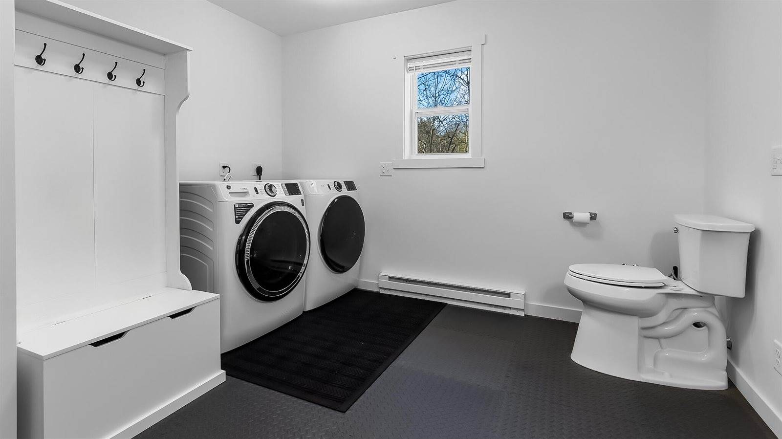 44 Fox Lane, Eddington, ME 04428