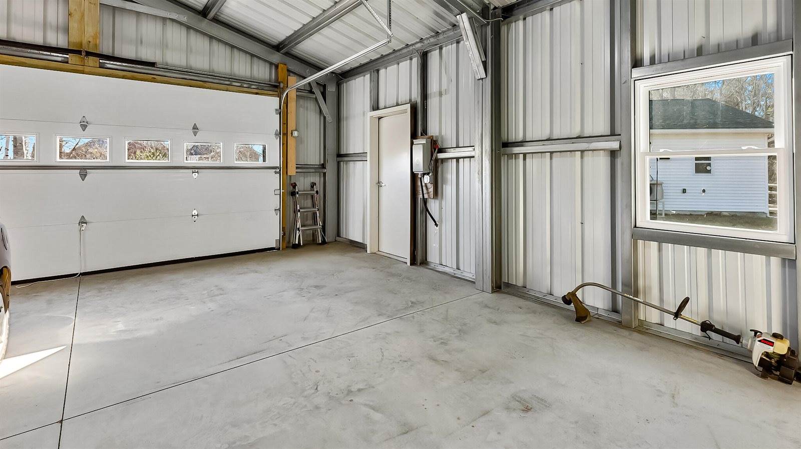 44 Fox Lane, Eddington, ME 04428