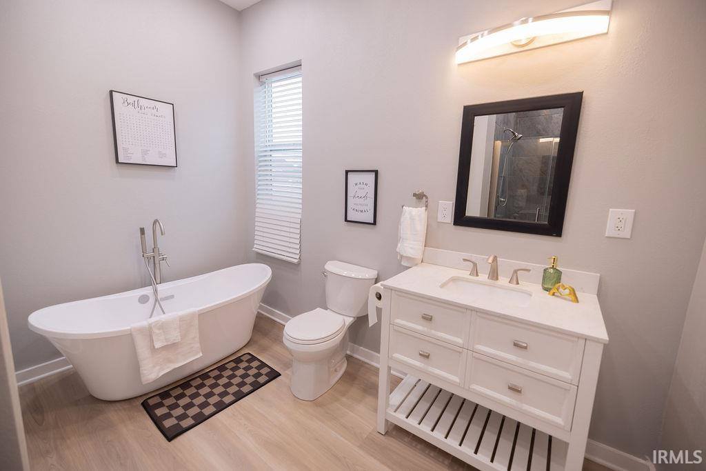 1000 S B Street, Elwood, IN 46036