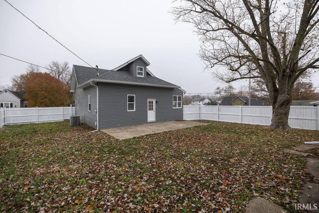 1000 S B Street, Elwood, IN 46036