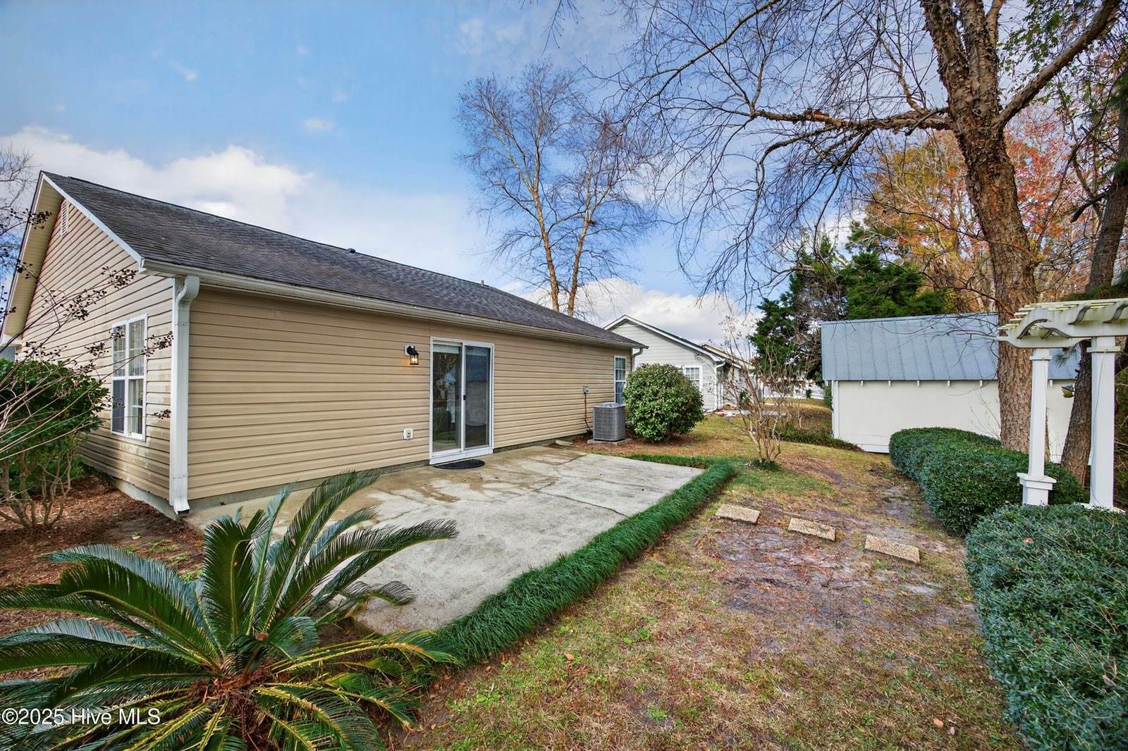 6709 Hailsham Drive, Wilmington, NC 28412