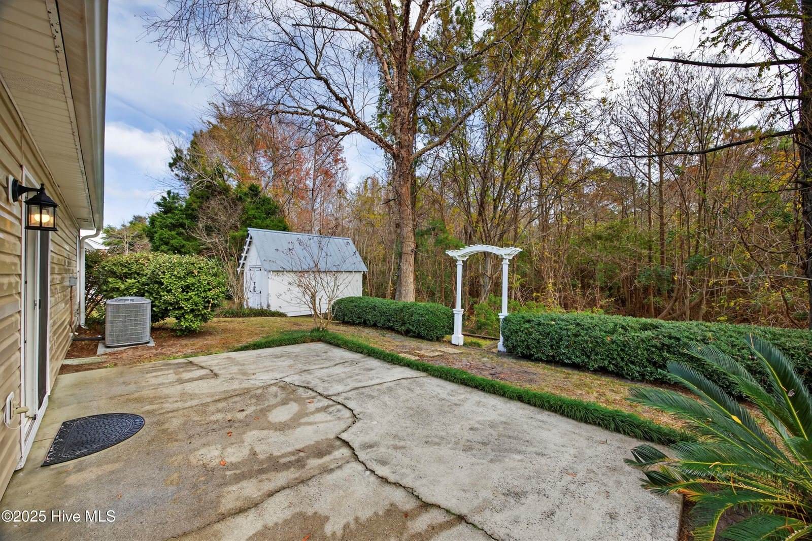 6709 Hailsham Drive, Wilmington, NC 28412