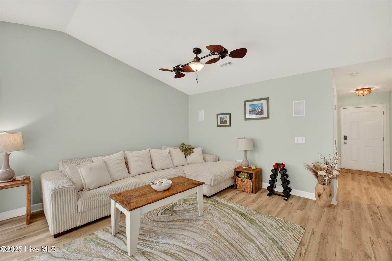 6709 Hailsham Drive, Wilmington, NC 28412