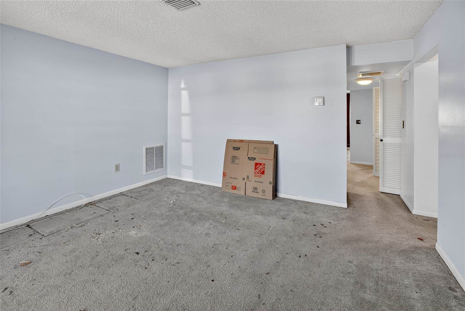 5440 Orange Blossom Road North, Pinellas Park, FL 33782