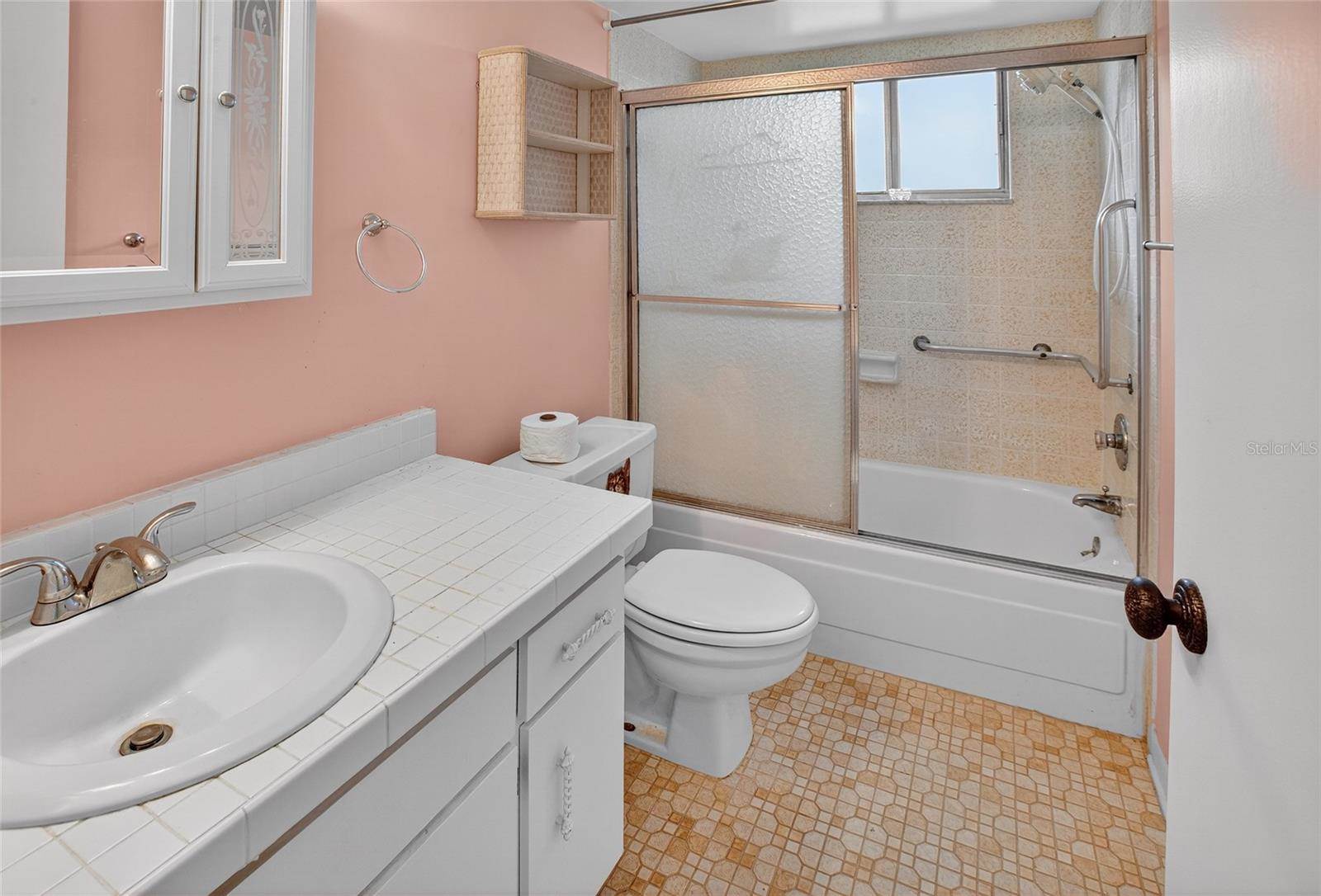 5440 Orange Blossom Road North, Pinellas Park, FL 33782