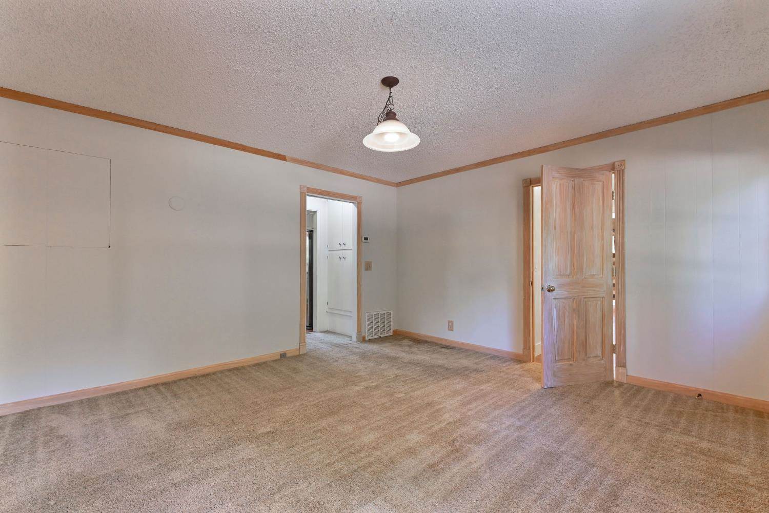 2637 Ruth Lane, Arnold, CA 95223