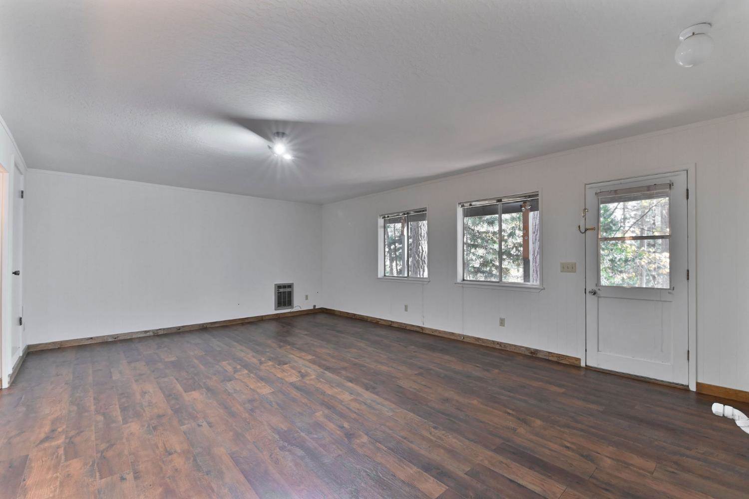 2637 Ruth Lane, Arnold, CA 95223