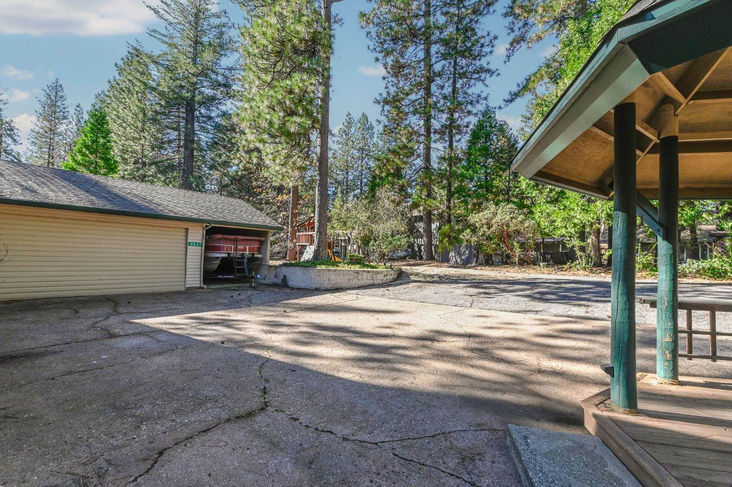 2637 Ruth Lane, Arnold, CA 95223