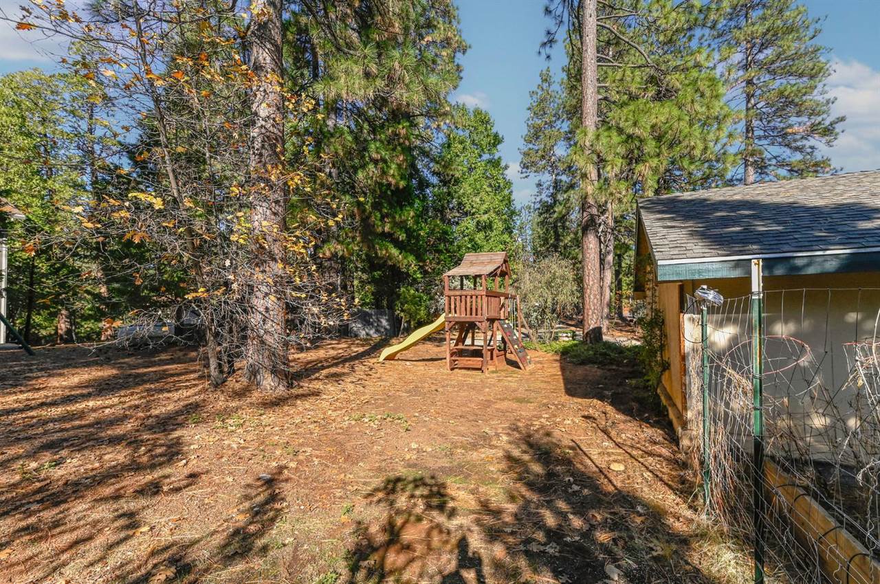 2637 Ruth Lane, Arnold, CA 95223