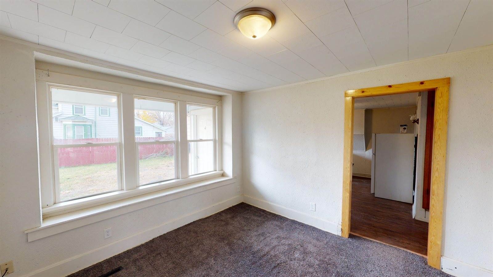 321 East Washington St, Prairie Du Chien, WI 53821