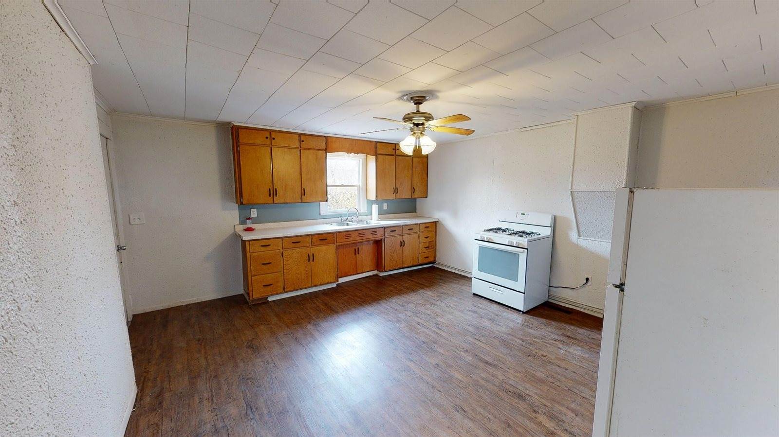 321 East Washington St, Prairie Du Chien, WI 53821