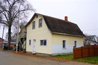 321 East Washington St, Prairie Du Chien, WI 53821