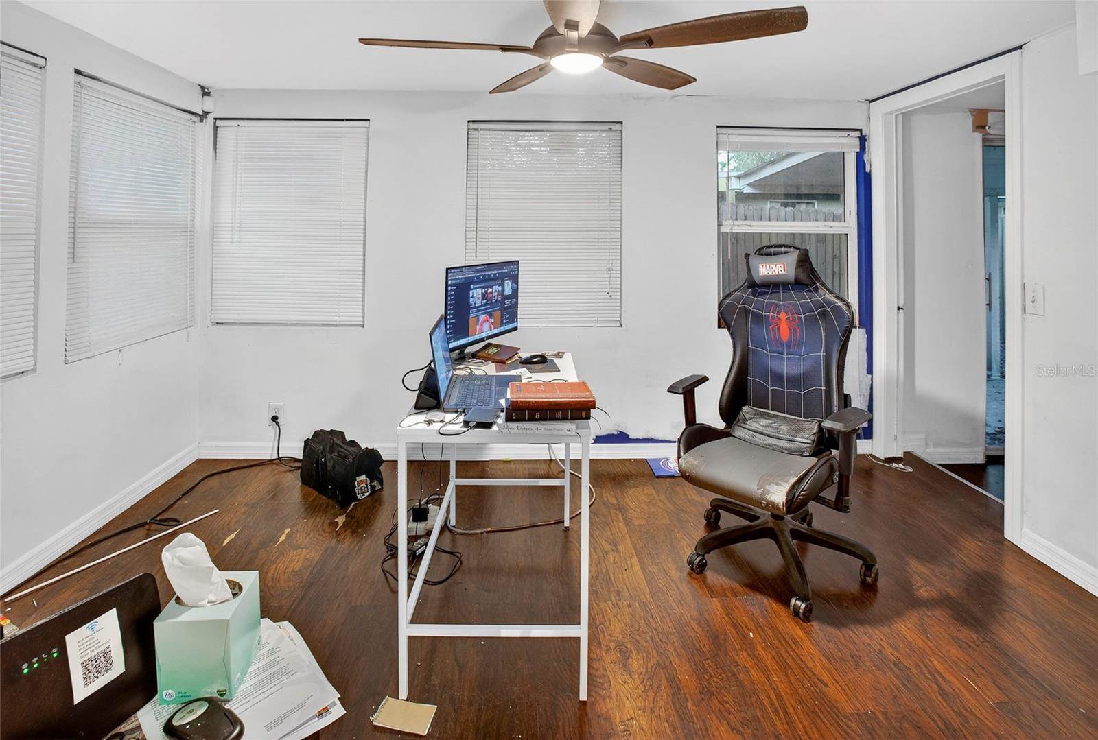 7800 11TH Street North, Saint Petersburg, FL 33702