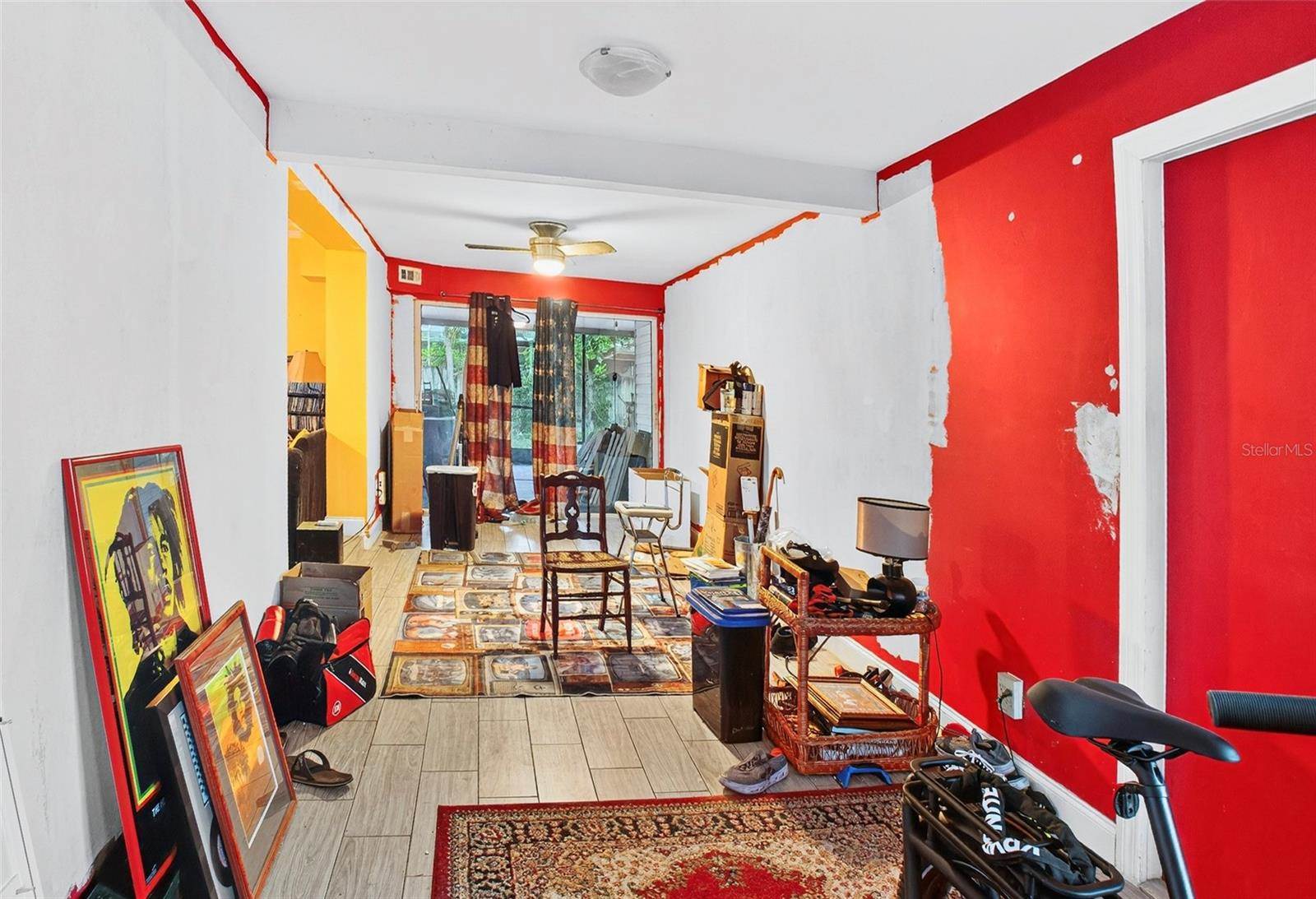 7800 11TH Street North, Saint Petersburg, FL 33702