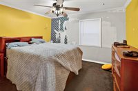 7800 11TH Street North, Saint Petersburg, FL 33702