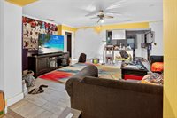 7800 11TH Street North, Saint Petersburg, FL 33702