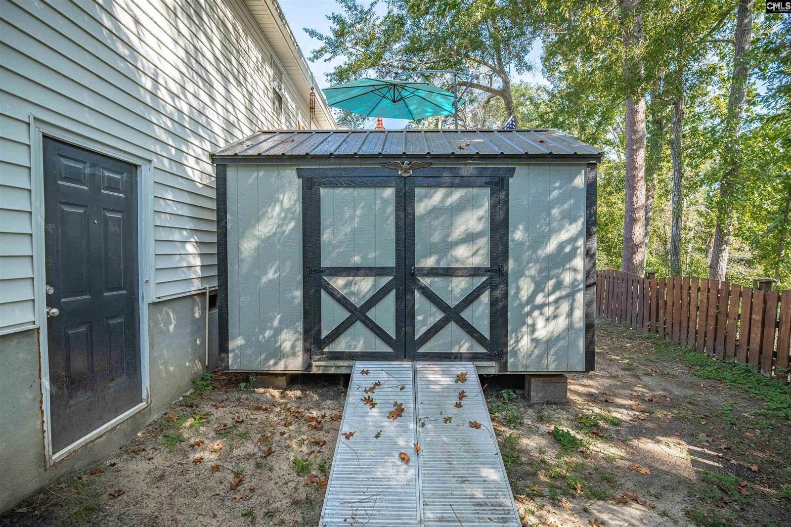 190 Stonewood, West Columbia, SC 29170