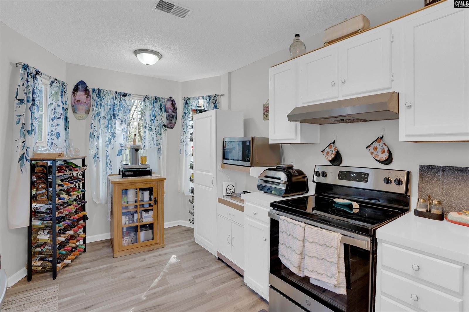 190 Stonewood, West Columbia, SC 29170