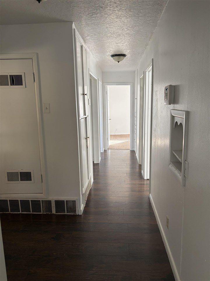 14 NW 35th St, Lawton, OK 73505