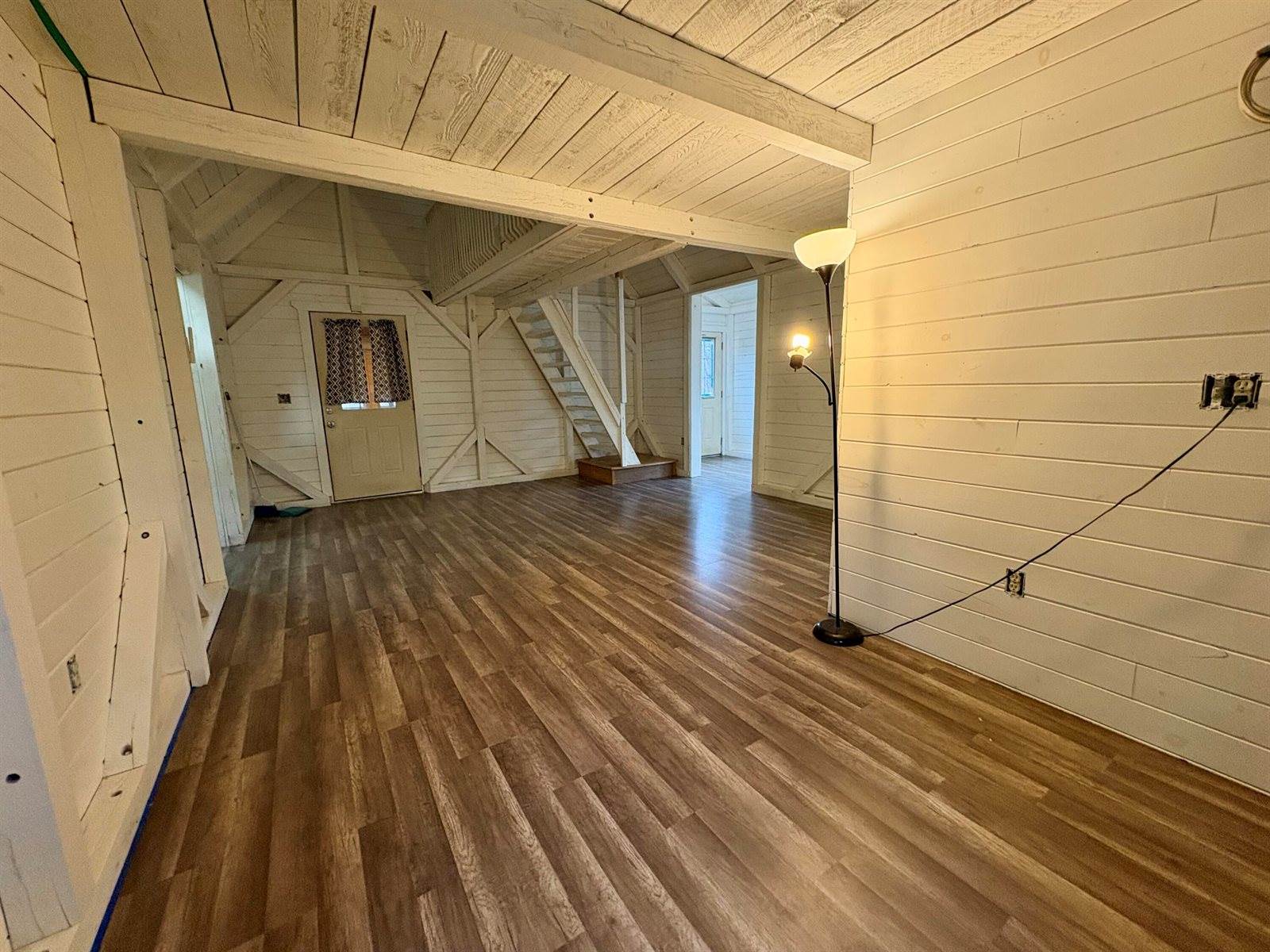 1295 Main Street, Lincoln, ME 04457