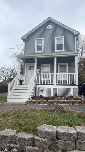 14 Cross St, Dover Town, NJ 07801