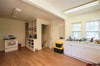 7717 North 39th Street, Omaha, NE 68112