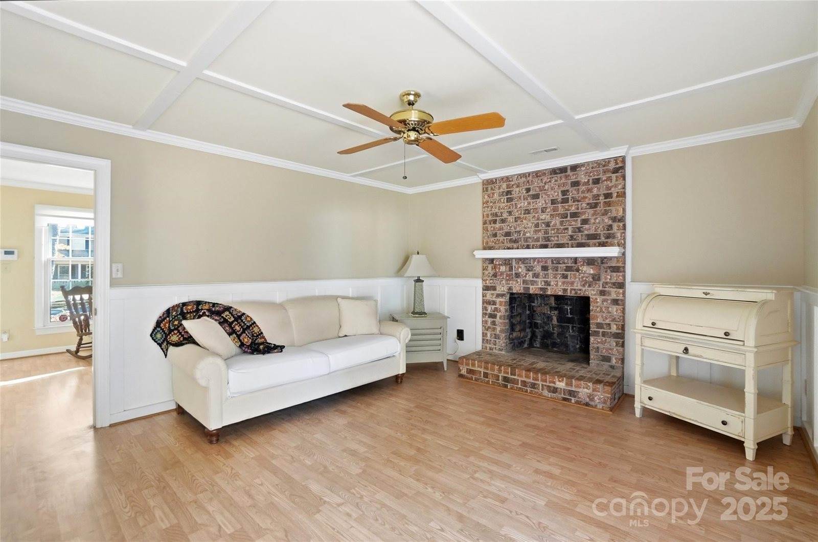 2621 Heathershire Lane, Matthews, NC 28105