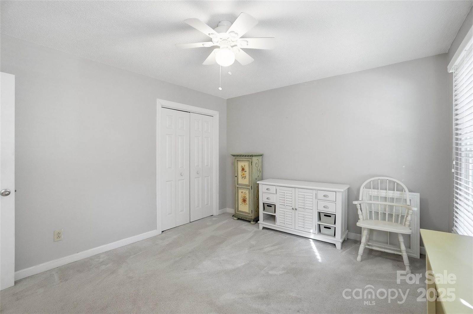 2621 Heathershire Lane, Matthews, NC 28105