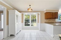 2621 Heathershire Lane, Matthews, NC 28105