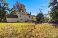 2621 Heathershire Lane, Matthews, NC 28105
