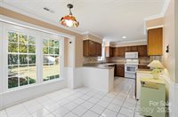 2621 Heathershire Lane, Matthews, NC 28105