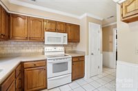 2621 Heathershire Lane, Matthews, NC 28105