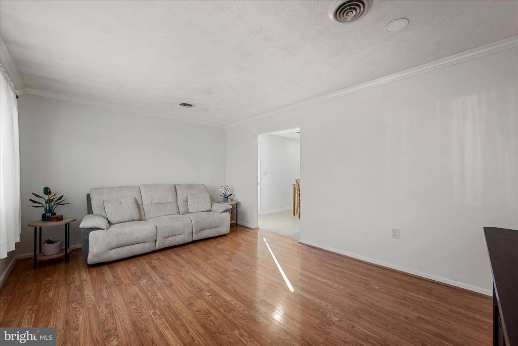 557 Ash Street, Strasburg, VA 22657