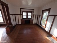 2217 Francis Avenue, Flint, MI 48505