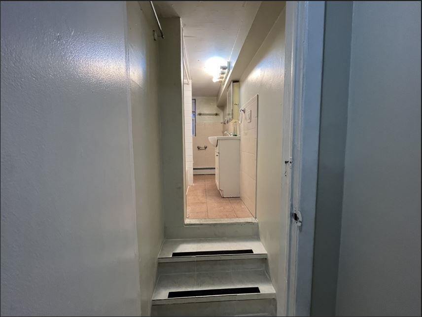 1415 70TH St, North Bergen, NJ 07047