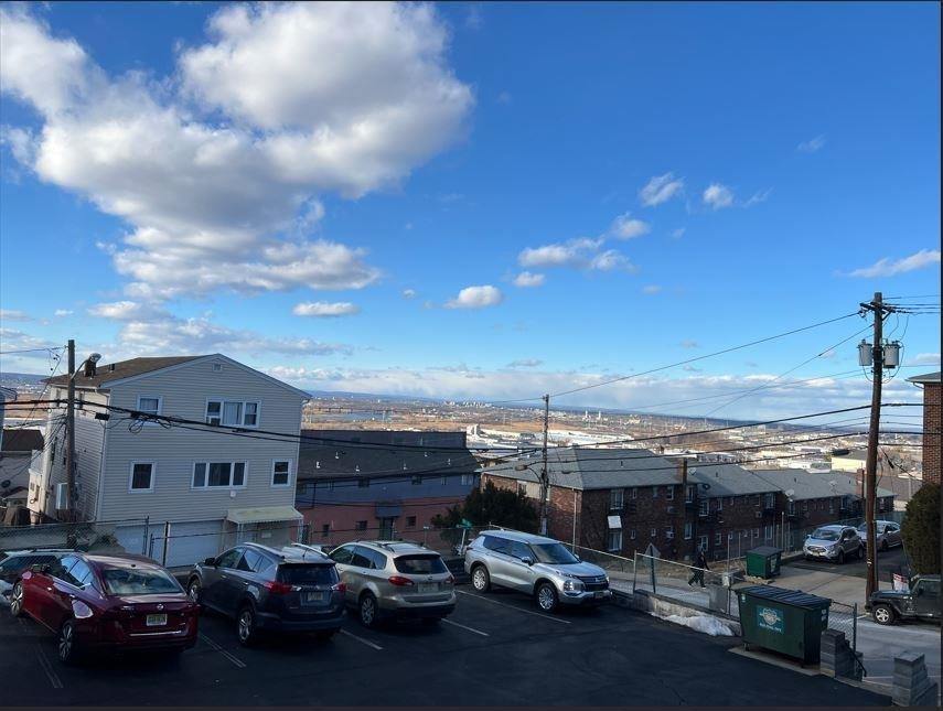 1415 70TH St, North Bergen, NJ 07047