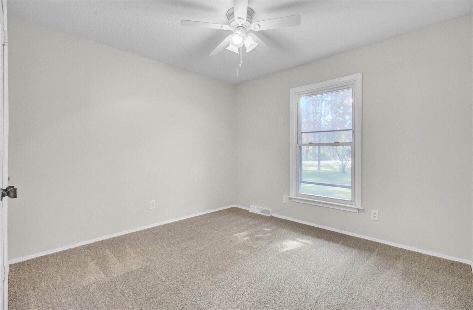 139 Pecan Drive, Summerville, SC 29483