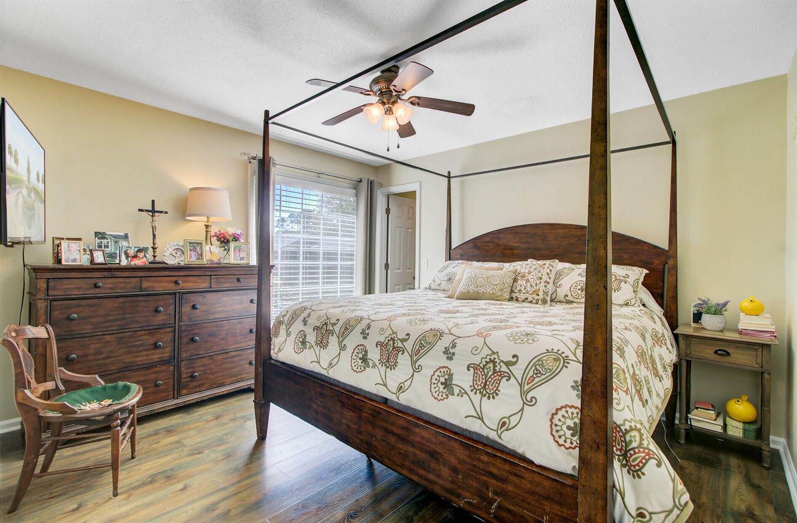 104 Chalcott Place, Summerville, SC 29485