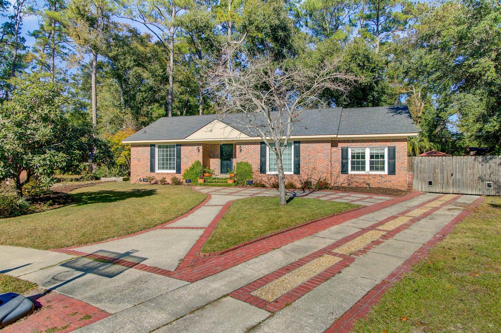 104 Chalcott Place, Summerville, SC 29485