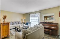 104 Chalcott Place, Summerville, SC 29485