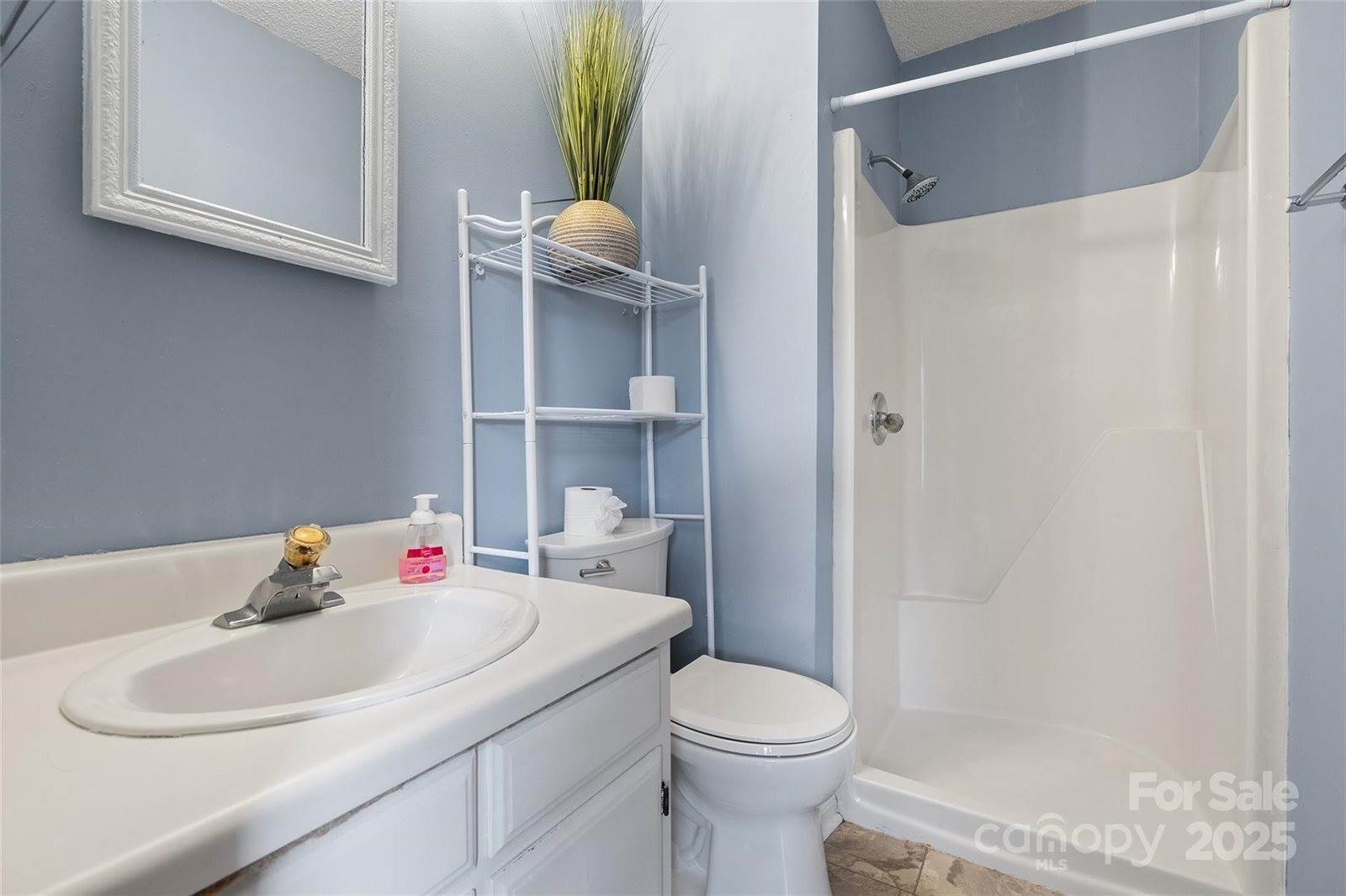 67 Overlook Road, Asheville, NC 28803