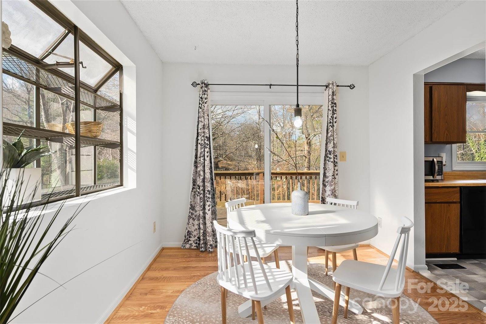 67 Overlook Road, Asheville, NC 28803