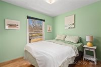 67 Overlook Road, Asheville, NC 28803