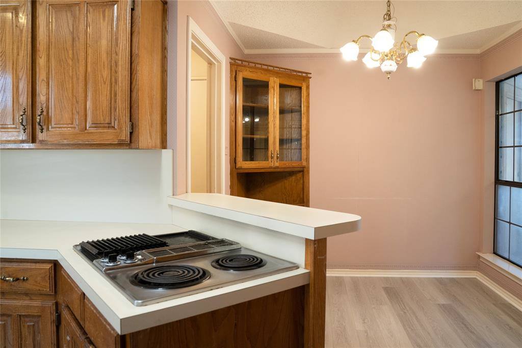 5202 Bradley Lane, Arlington, TX 76017