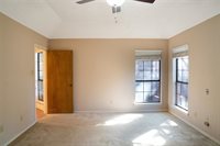 5202 Bradley Lane, Arlington, TX 76017