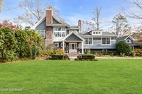 1 Lennox Avenue, Rumson, NJ 07760