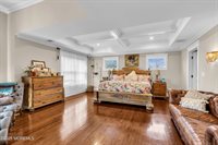 1 Lennox Avenue, Rumson, NJ 07760