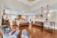 1 Lennox Avenue, Rumson, NJ 07760