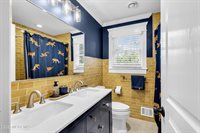 1 Lennox Avenue, Rumson, NJ 07760