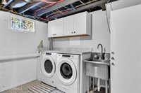 1 Lennox Avenue, Rumson, NJ 07760